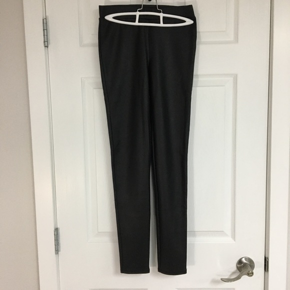 BB Dakota vegan leather leggings, size XS. - Picture 8 of 9